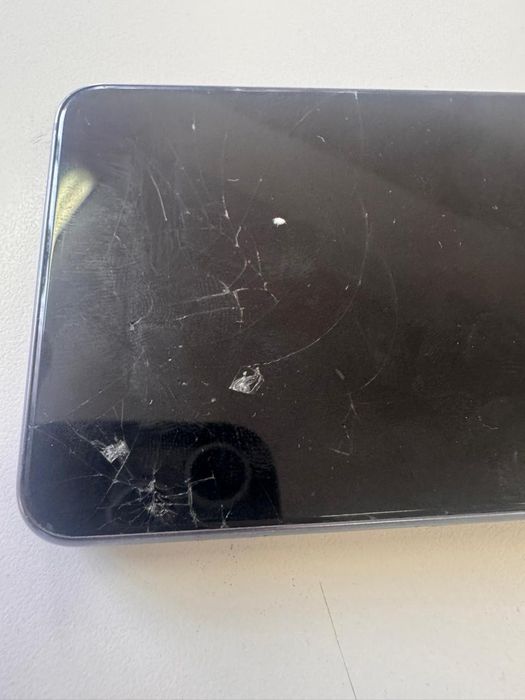 Samsung Galaxy S21 5g нормальном состоянии