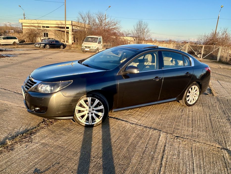 Renault Latitude Initiale Paris
