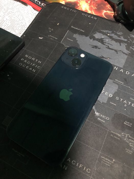 Vand Iphone 13 midnight blue