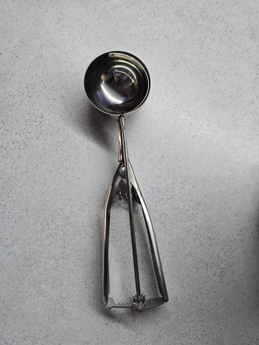 Мороженица для приготовления мороженого