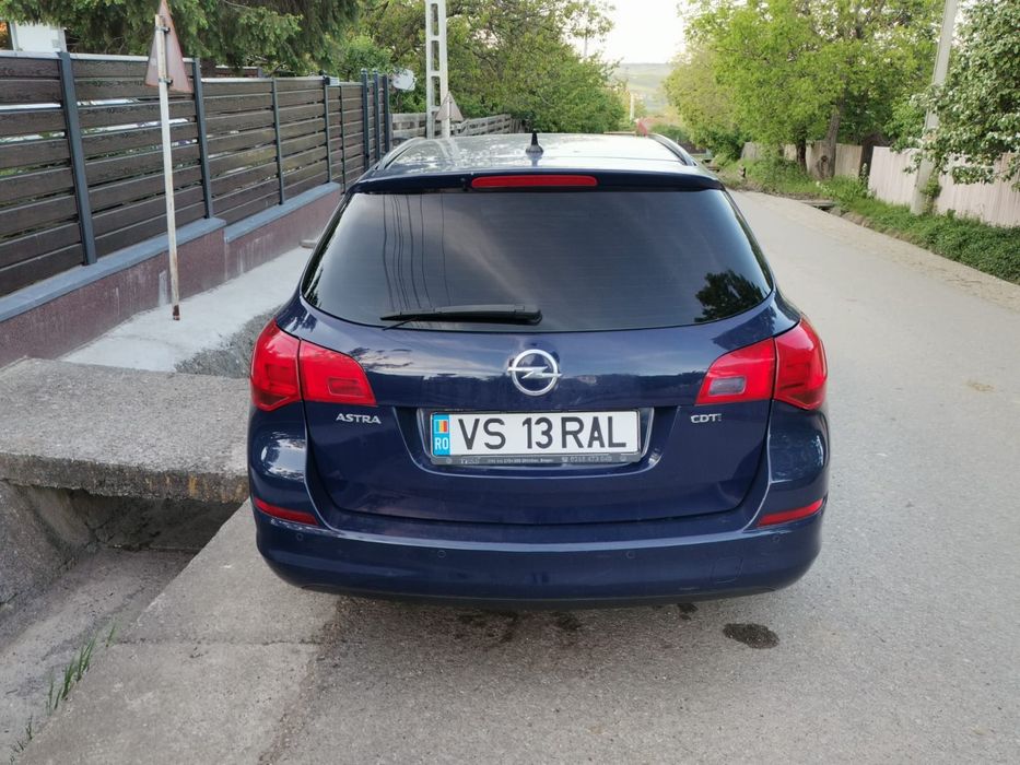OPEL Astra 2011 — imagine 2