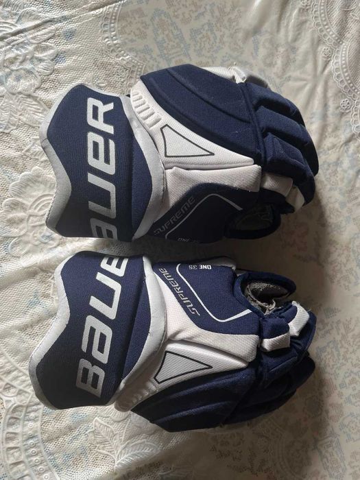 Продам хоккейные краги