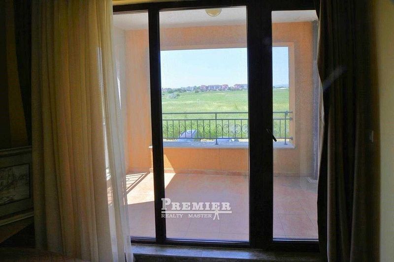 Продава се Едностаен апартамент в Ахелой - 53 кв.м за 1255 €/кв.м - Снимка #8