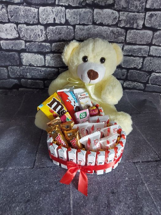 Композиция из сладостей  в наличии