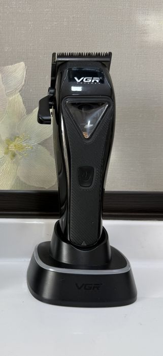 Машинка VGR professional clipper