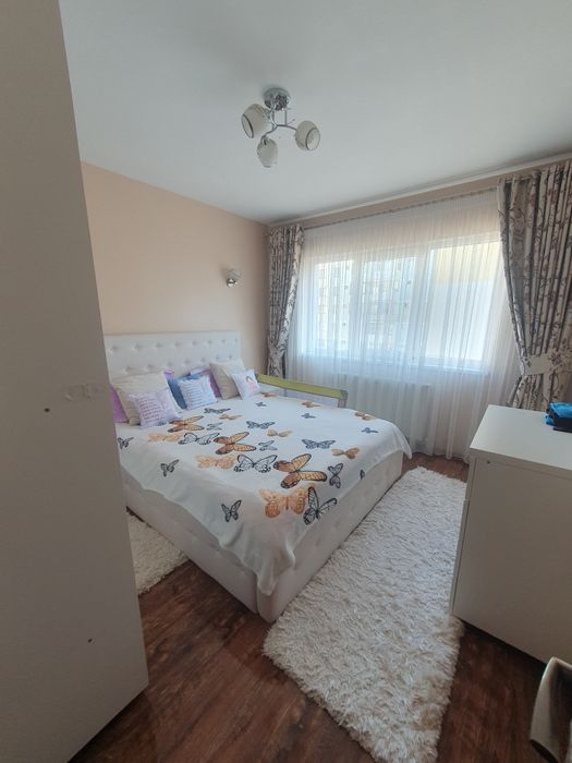 Apartament de închiriat central