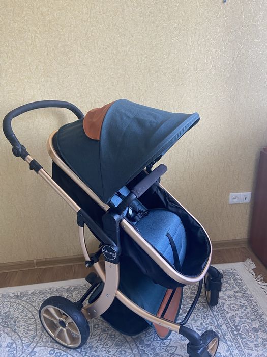 Коляска 2 в 1 Aimile в отличном состоянии