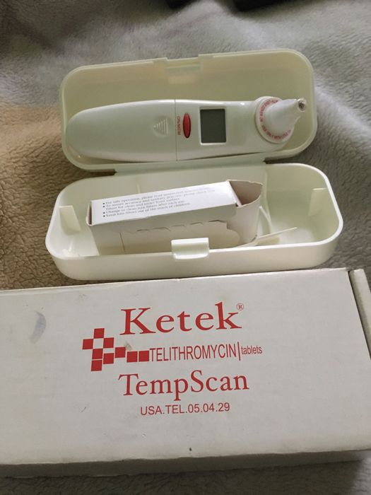 Электроный термометр