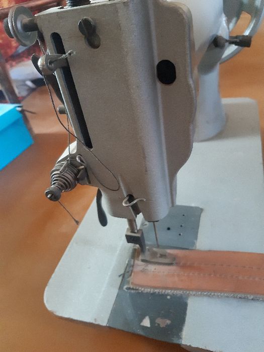 Швени машина 23 класс новий