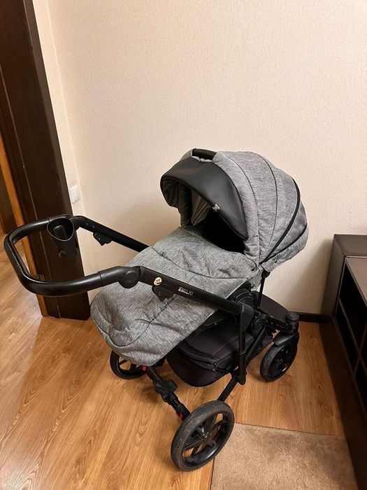 Коляска детская 2 в 1