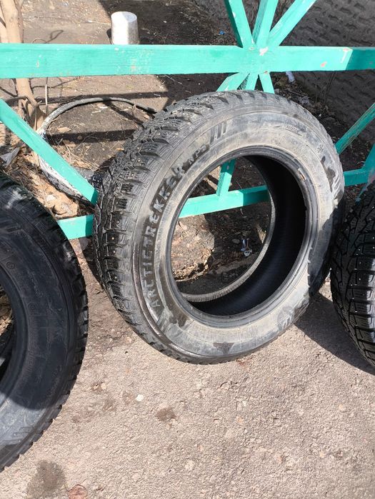 Maxxis Arctictrekker NP3 195/65/15
