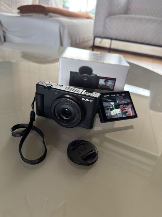 Фотоапарат SONY ZV-1F