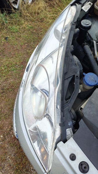 Faruri xenon stanga dreapta Peugeot 407 originale