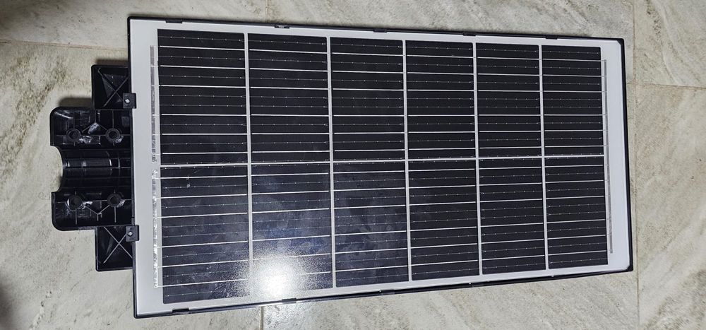 Lampa solara 1000 watti