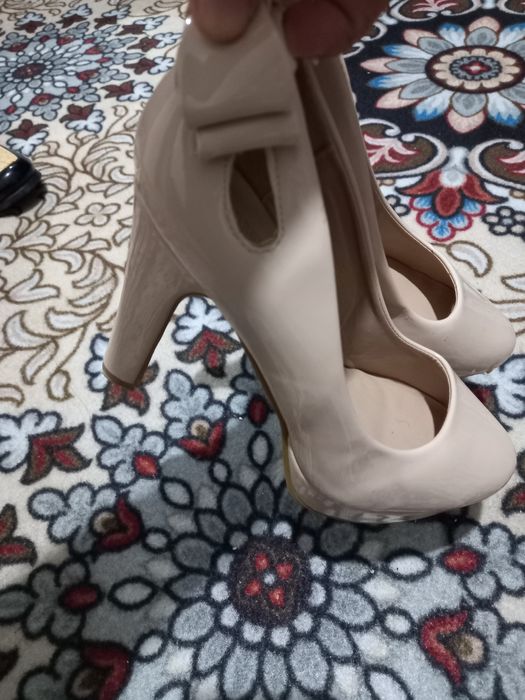 Туфли каблоки баланд олди йопик