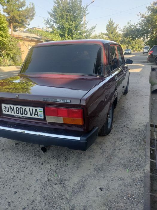 Ваз 2107 сотилади