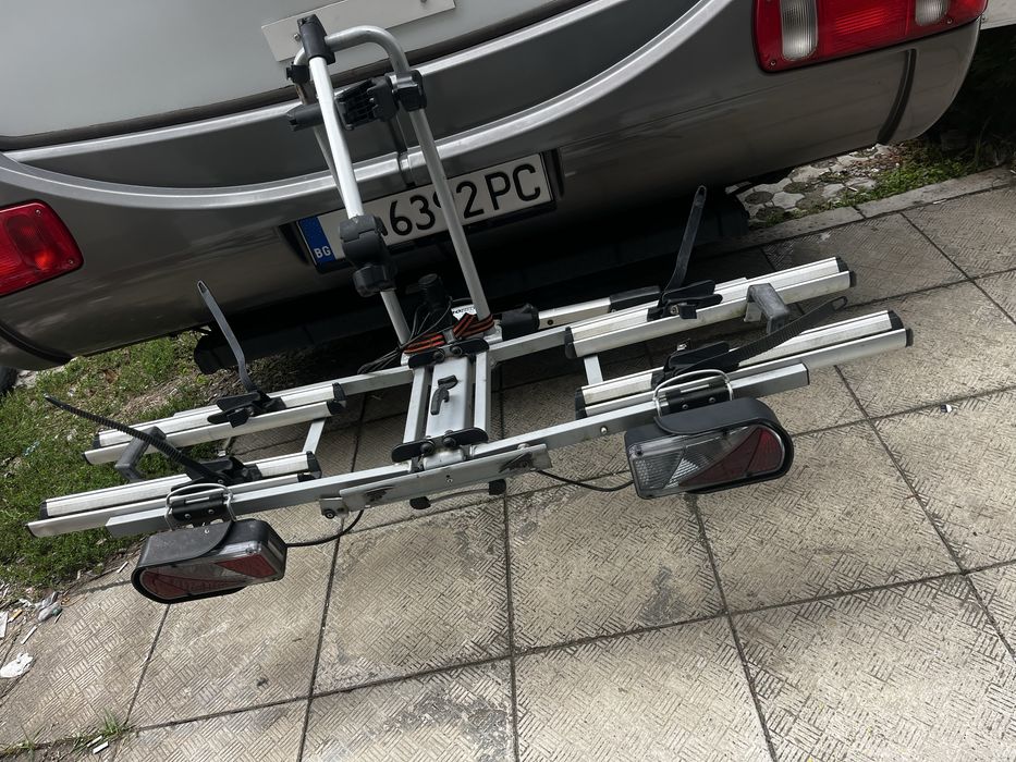 Багажник, стойка за колела