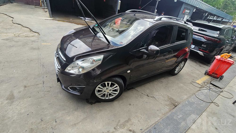 Spark avtomat sotiladi
