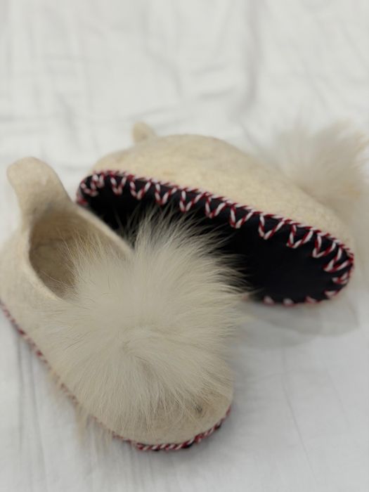 Войлочные тапочки