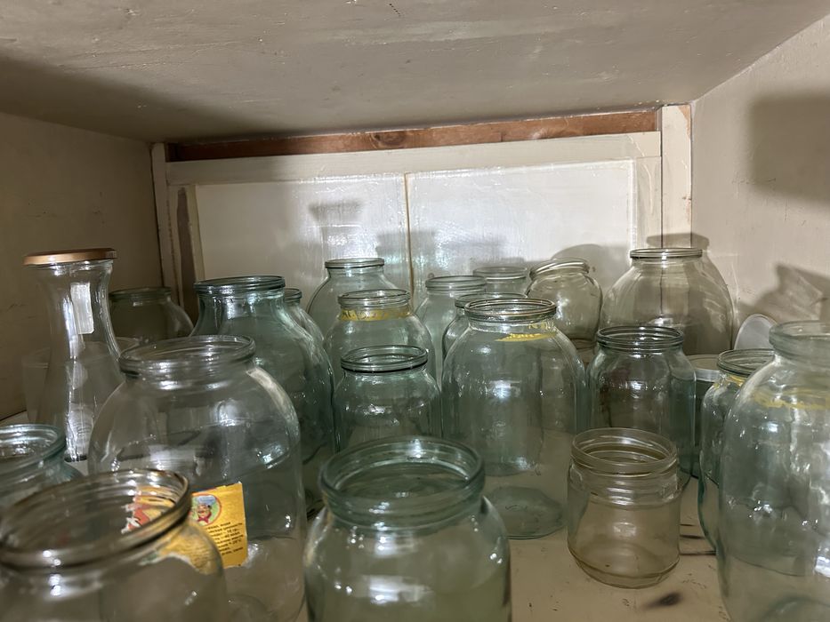 Отдам банки бесплатно