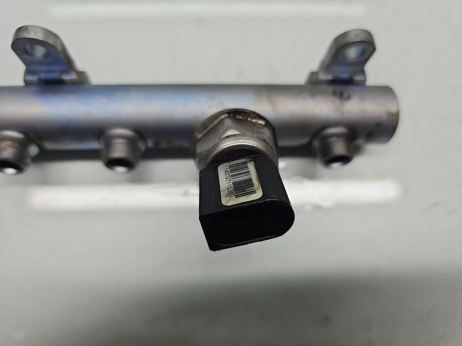 Rampa injectoare Volkswagen Touareg (7LA, 7L6) [Fabr 2003-2010] 059130