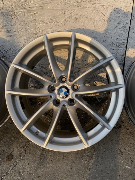 Vând 1 set jante Bmw  grupul Vag Mercedes  5x112,R 18,cb 66,6,et 22