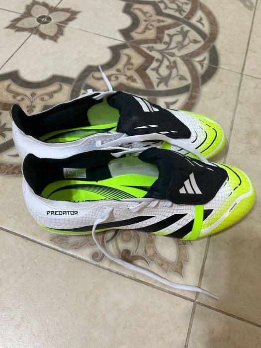 Продам оригиналные бутсы Adidas Predator League