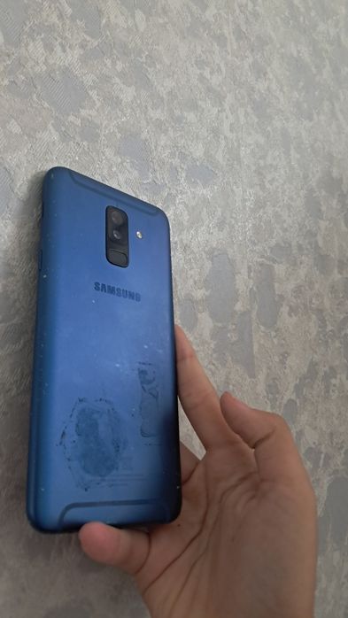 На запчасти Samsung A6+ / J8 (2018)