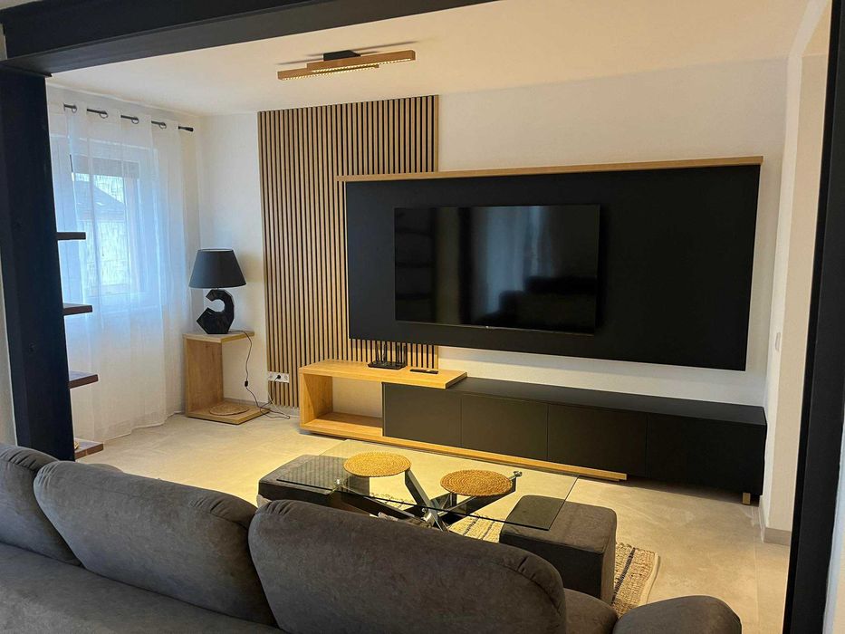 Apartament de inchiriat , complet mobilat si utilat ! Prima inchiriere