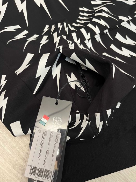 Neil Barrett bluza XL autentica, retail 590 euro