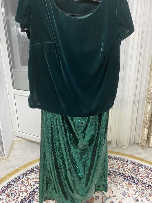 Продам наряд на торжество