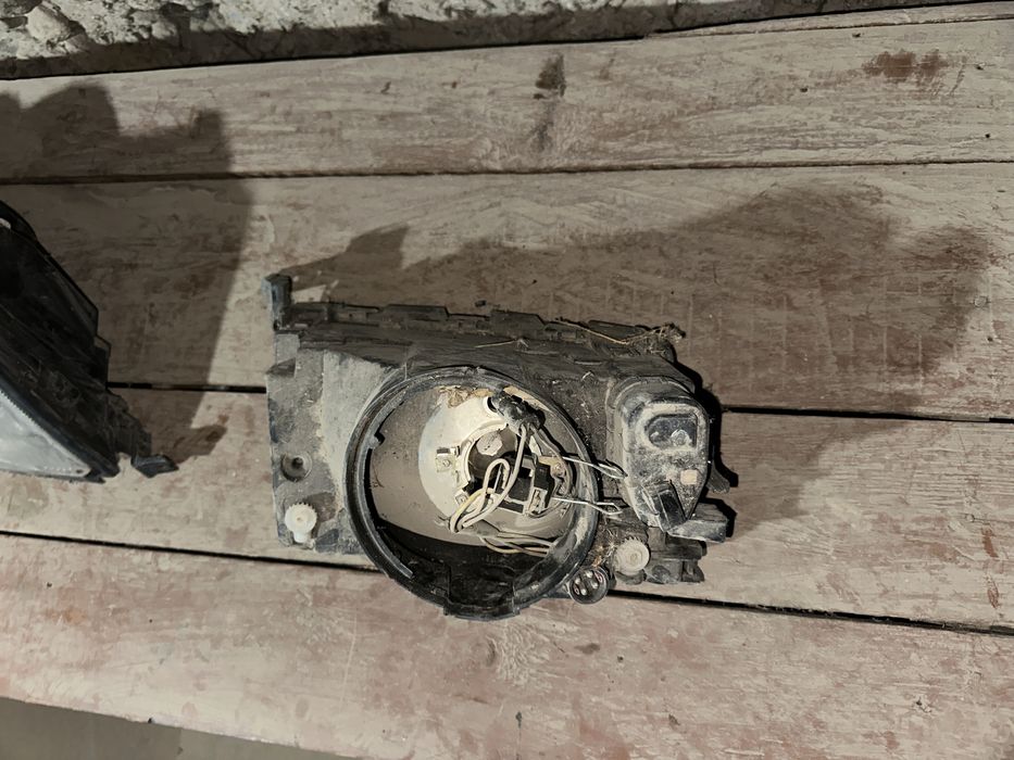 Фары передние оригинал ауди с4