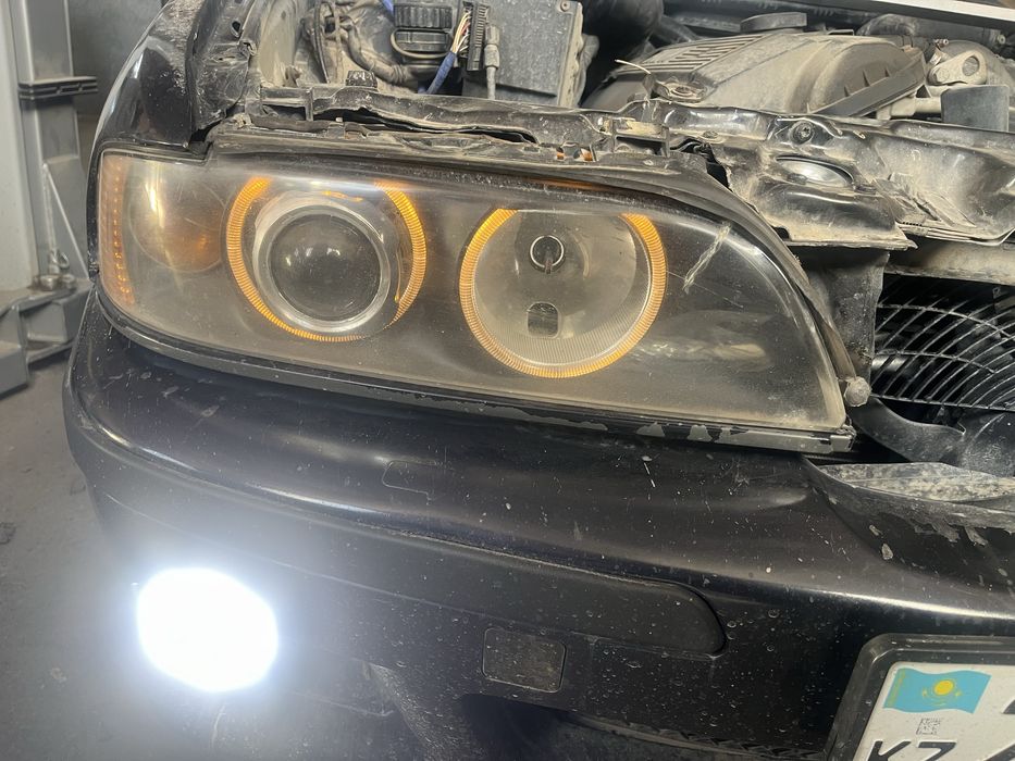 Продам фары на бмв е39