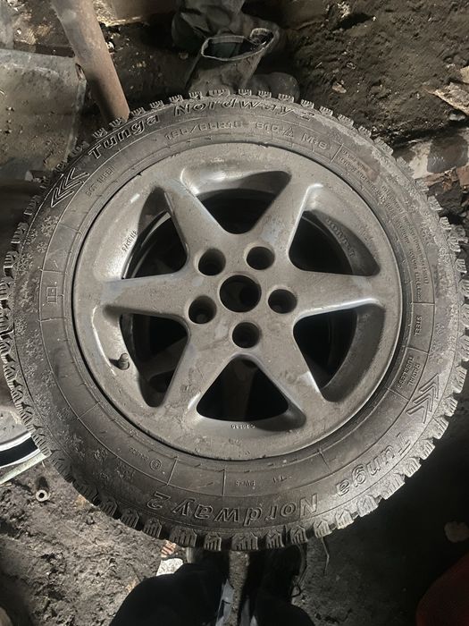 Продам ауди 100 с4 2 литра моно торг