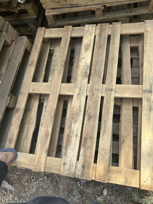 Поддон сатылады узында кыскада бар