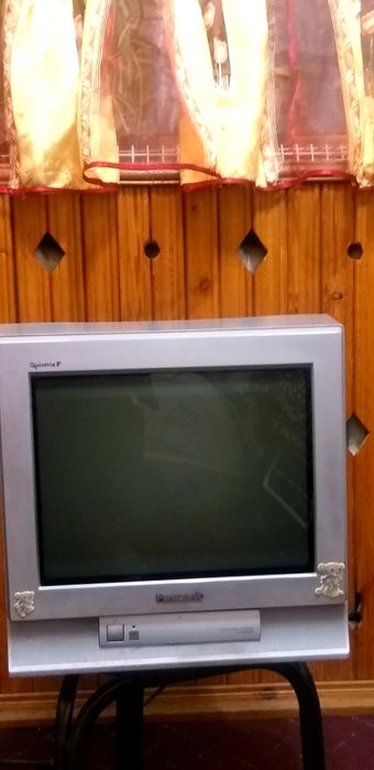 Телевизор  Panasonic.