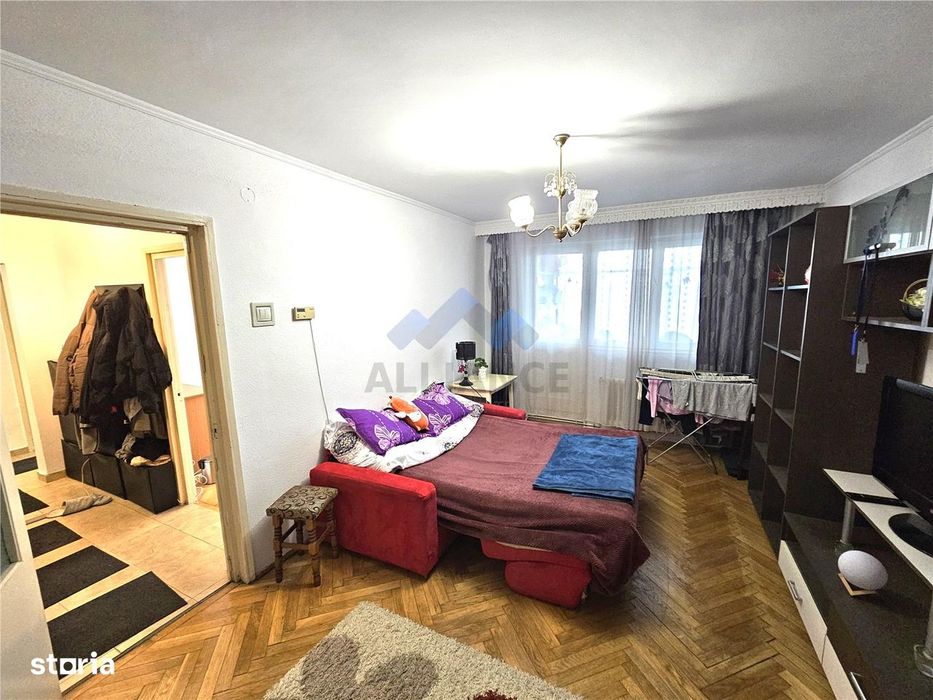 Piata Voievozilor, apartament cu 2 camere, decomandat