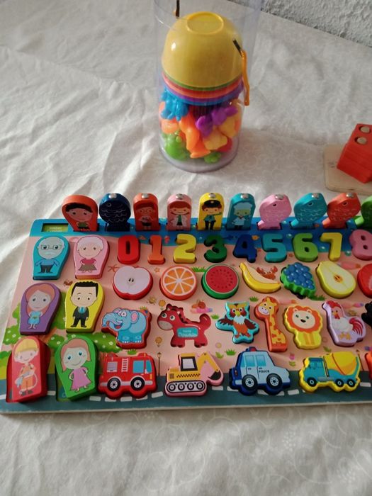 Развивающие игрушки