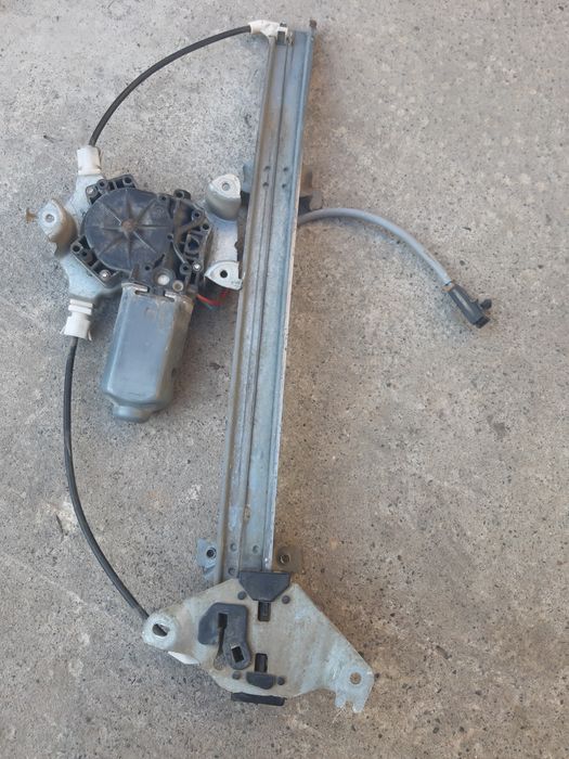 Продам стеклоподьёмник