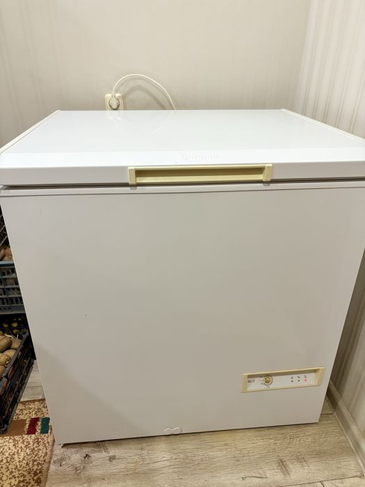 Продам морозильник б/у