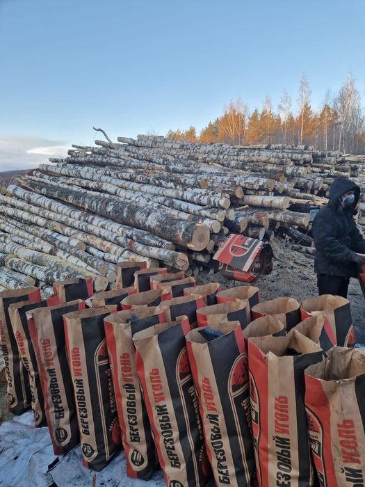 Берёзовый уголь.