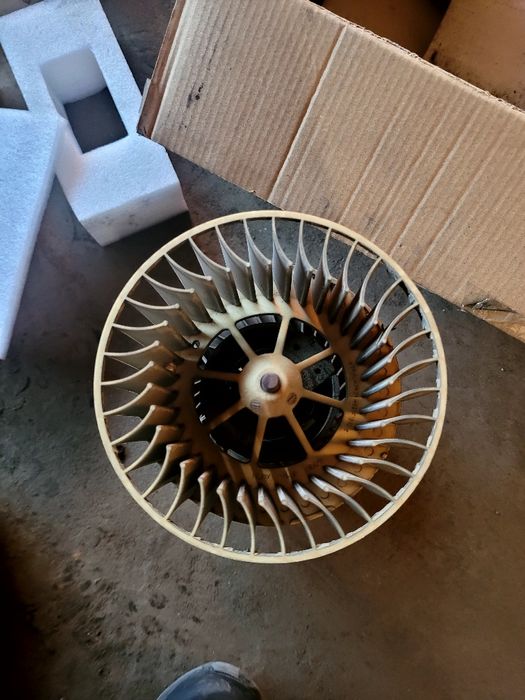 З/Ч бмв е39. Б/у.