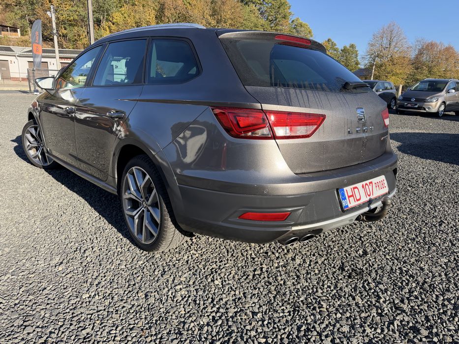 SEAT Leon 2015 — imagine 4