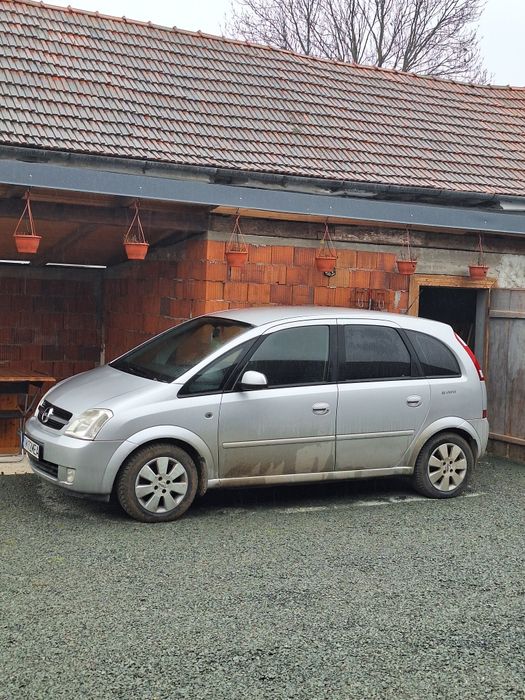 Opel Meriva 2004