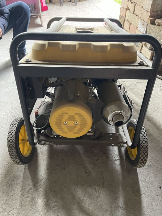 Dvijok Generator sotiladi