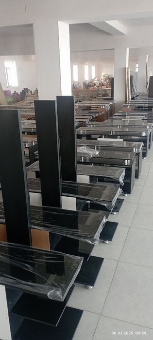 Телевизор  паставка   шиша  столлар