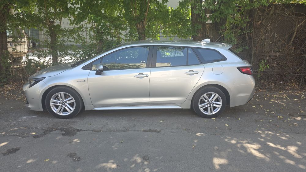 Corolla hybrid 1.8