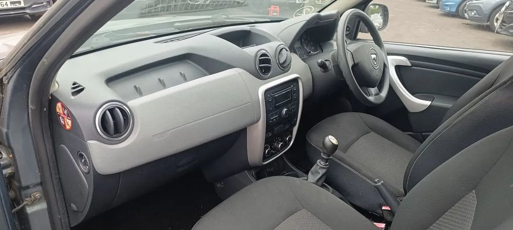 Dezmembrari / Dezmembrez Dacia Duster 1.5 DCI K9K896 cutie viteze manuală cod culoare TEFAA