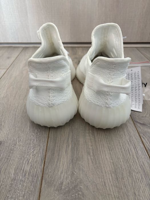Yeezy 350 cream white