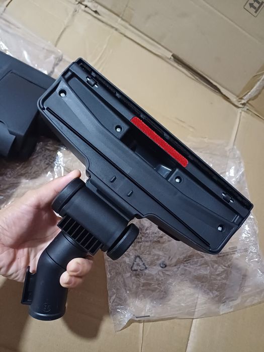 Щетка насадка для пылесоса